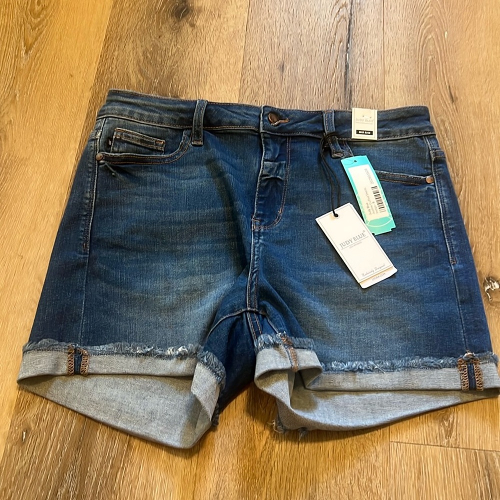 Judy Blue Women's Denim Shorts Cut-offs 29 NWT